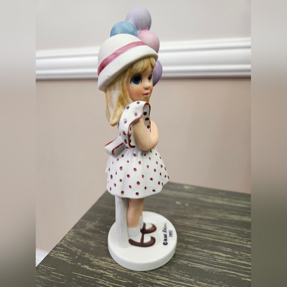 Vintage Margaret Keane Big Eyed Girl MDH 1976 Balloon Girl Figurine Japan - Picture 4 of 7